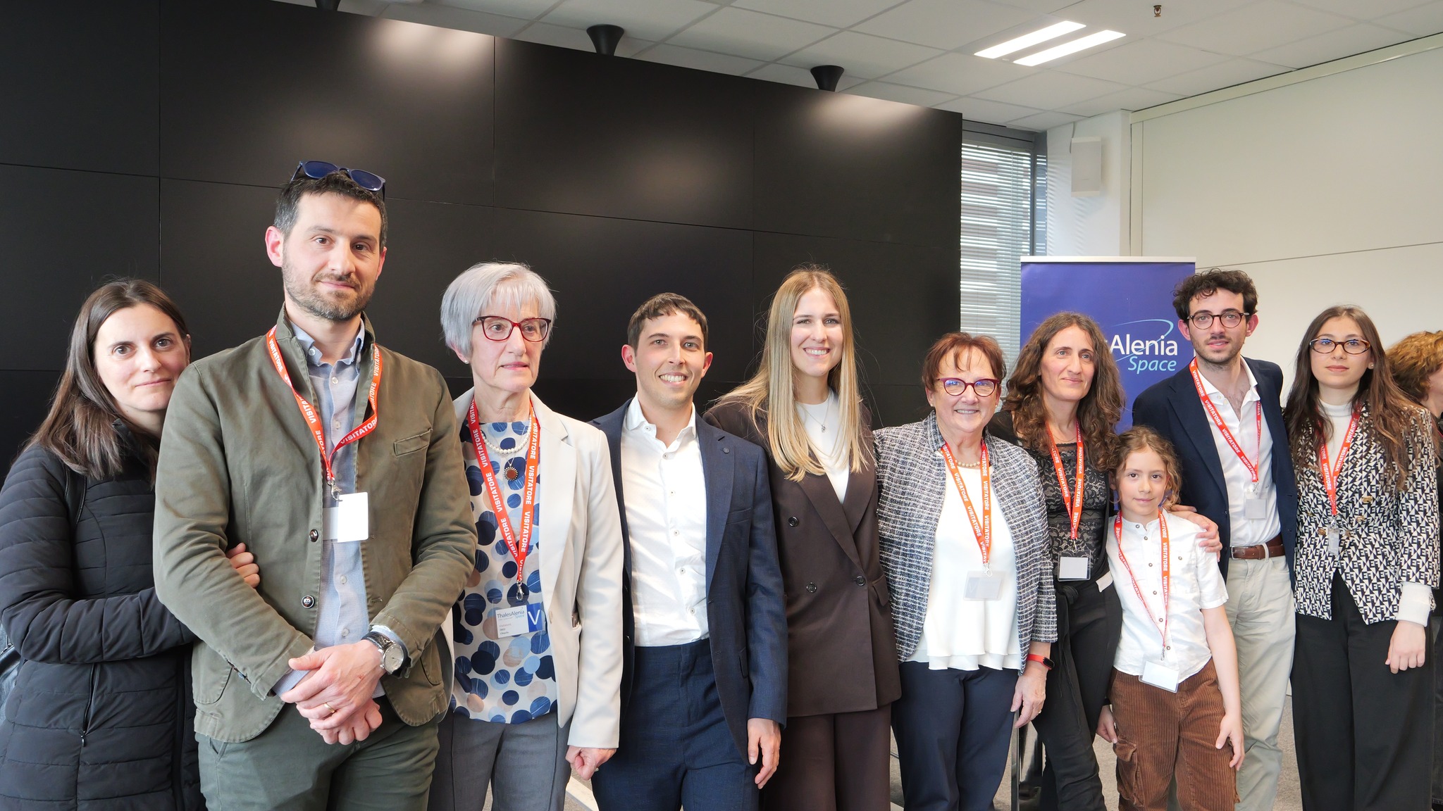 La famiglia Bernardi con i vincitori del premio