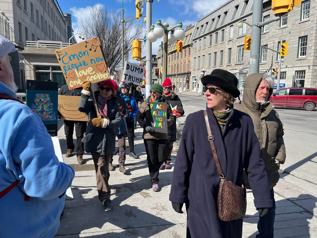 Manifestazione No Kings davanti all'Ambasciata USA, Ottawa
